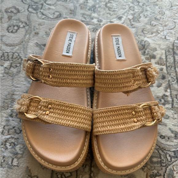 Steve Madden Tan raffia Women's Sandals - Picture 1 of 5